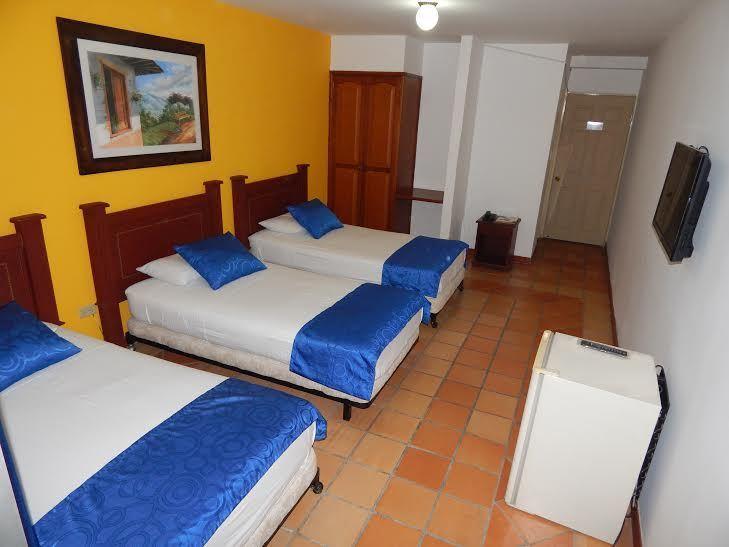 Hotel Castillo Real アルメニア エクステリア 写真