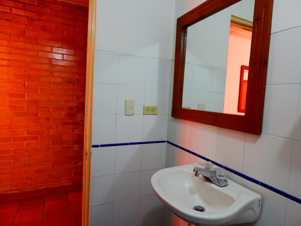 Hotel Castillo Real アルメニア エクステリア 写真