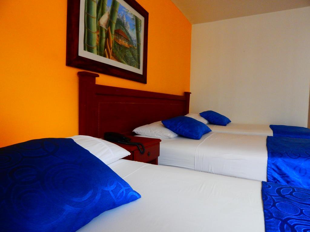 Hotel Castillo Real アルメニア エクステリア 写真